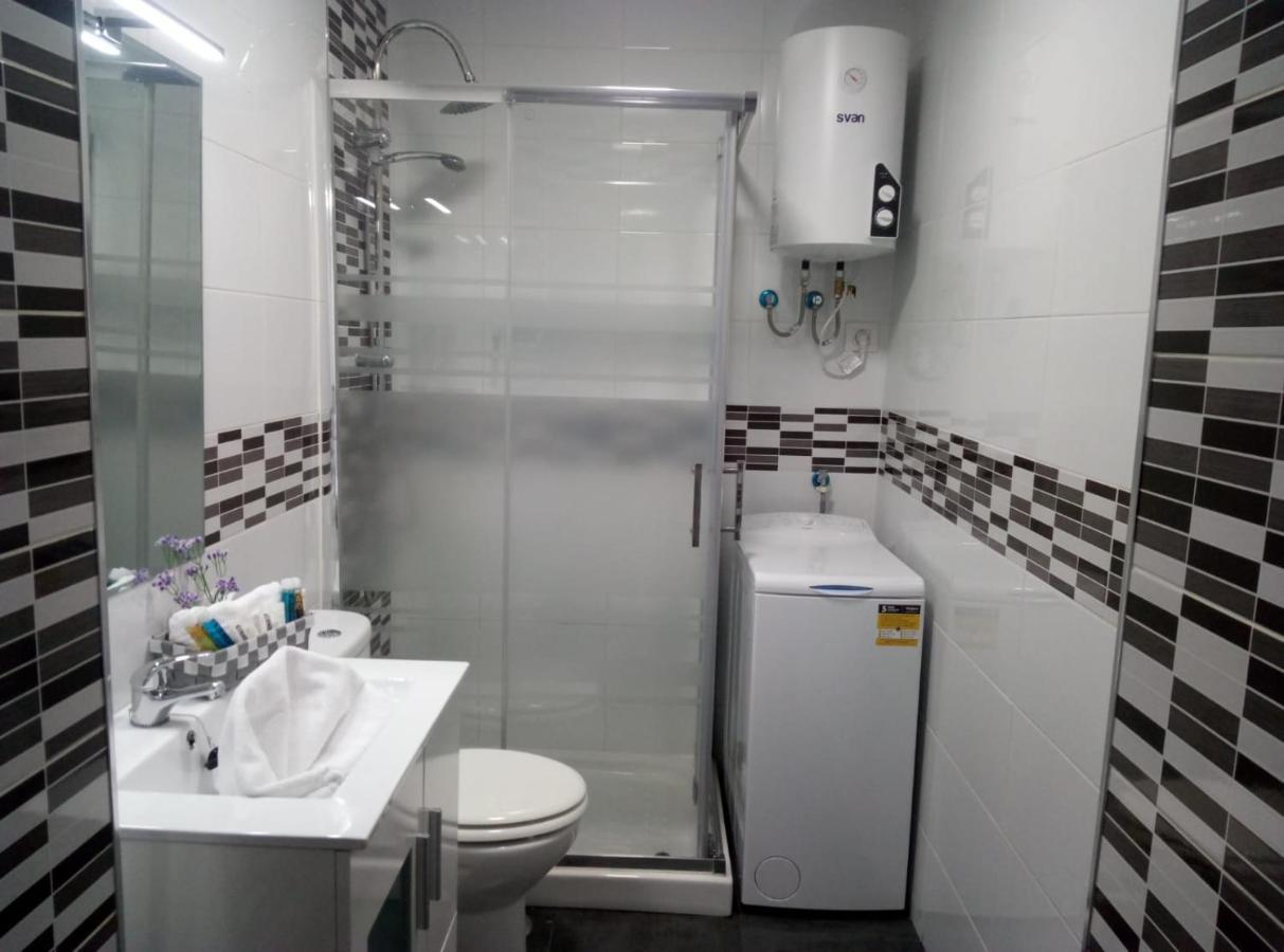 Apartament 5' Cc Yumbo Сан-Бартоломе Экстерьер фото
